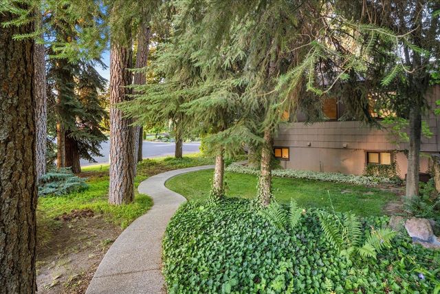 5209 W Myrtlewood Ct, Spokane, WA 99208