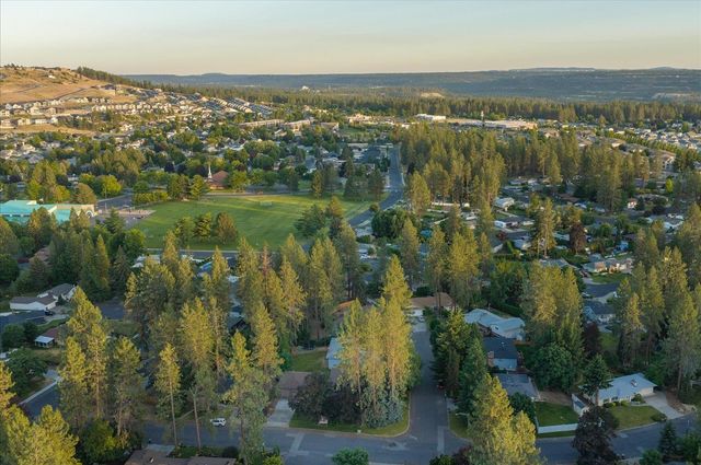 5209 W Myrtlewood Ct, Spokane, WA 99208