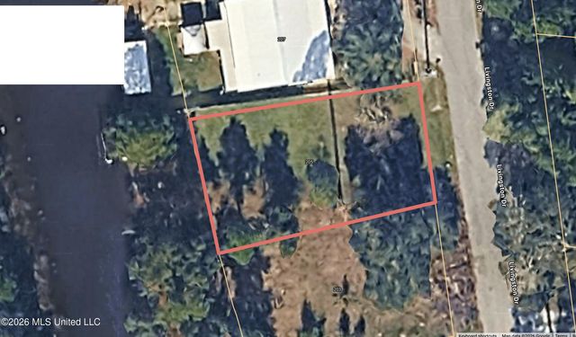 205 Livingston Drive, Pass Christian, MS 39571