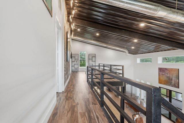 2743 Bobville Rd, Montgomery, TX 77316