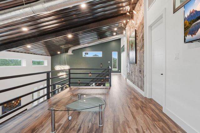 2743 Bobville Rd, Montgomery, TX 77316