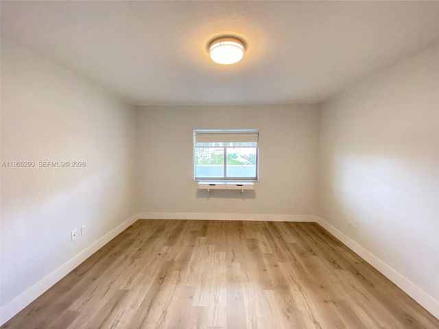 36 NW 6th Ave 708, Miami, FL 33128