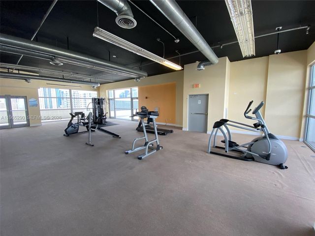 36 NW 6th Ave 708, Miami, FL 33128