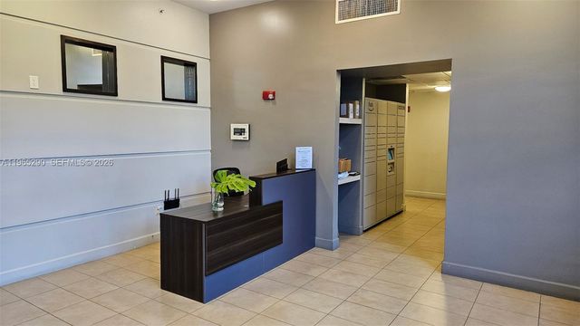 36 NW 6th Ave 708, Miami, FL 33128