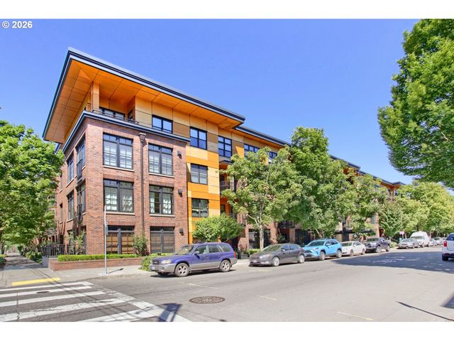 2335 Nw RALEIGH St A315, Portland, OR 97210