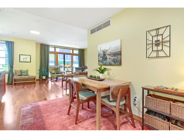 2335 Nw RALEIGH St A315, Portland, OR 97210