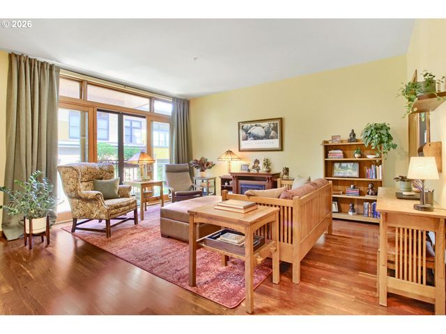 2335 Nw RALEIGH St A315, Portland, OR 97210