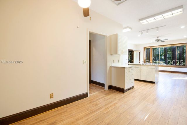 1 Royal James Dr, Hilton Head Island, SC 29926