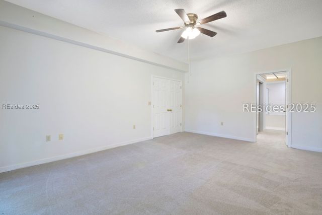 1 Royal James Dr, Hilton Head Island, SC 29926