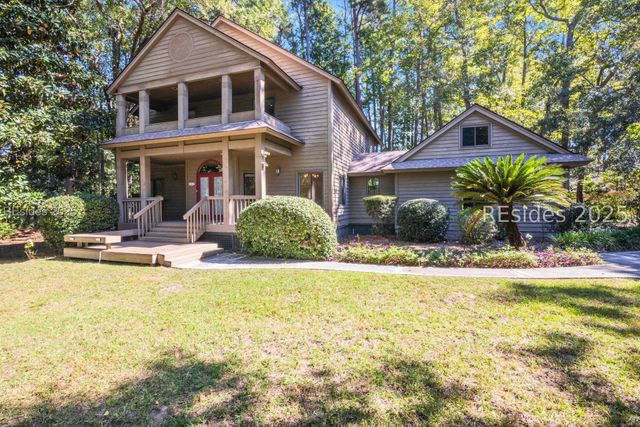 1 Royal James Dr, Hilton Head Island, SC 29926