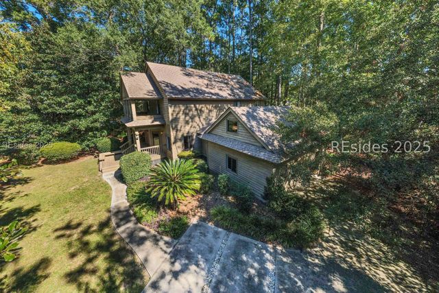 1 Royal James Dr, Hilton Head Island, SC 29926