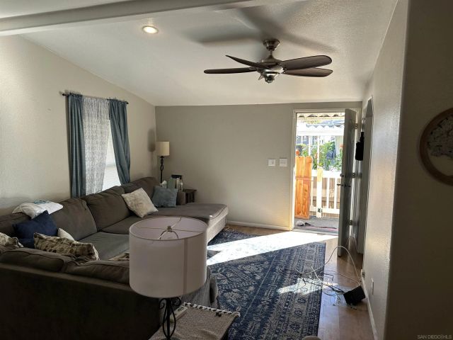 12044 Royal Rd. 76, El Cajon, CA 92021