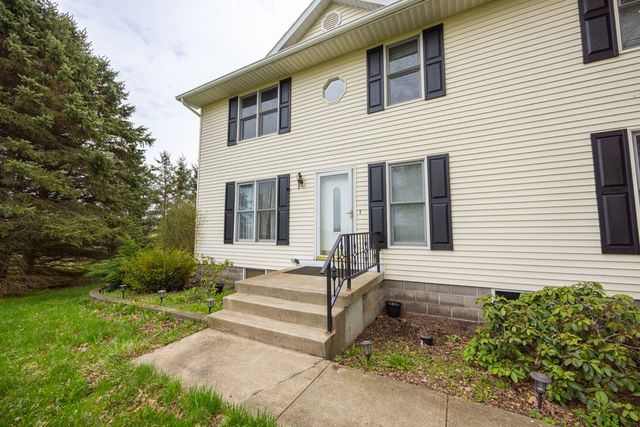 281 Dewey Street, Ogden, NY 14428