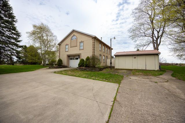 281 Dewey Street, Ogden, NY 14428