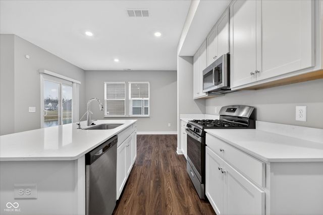 9586 Beckett Street, Avon, IN 46123