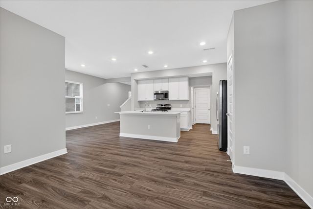 9586 Beckett Street, Avon, IN 46123