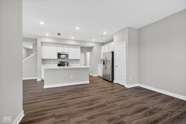 9586 Beckett Street, Avon, IN 46123