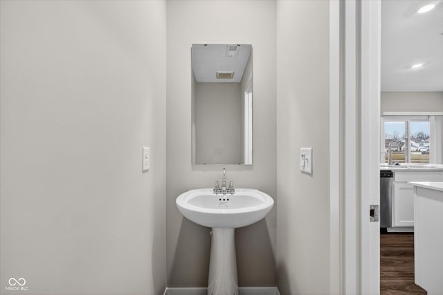 9586 Beckett Street, Avon, IN 46123