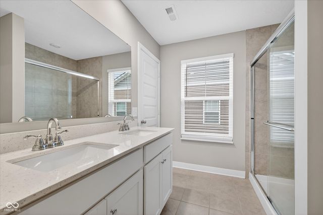 9586 Beckett Street, Avon, IN 46123