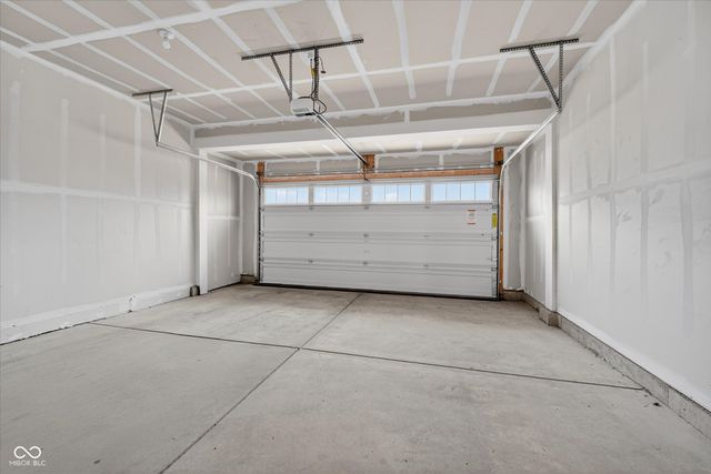 9586 Beckett Street, Avon, IN 46123