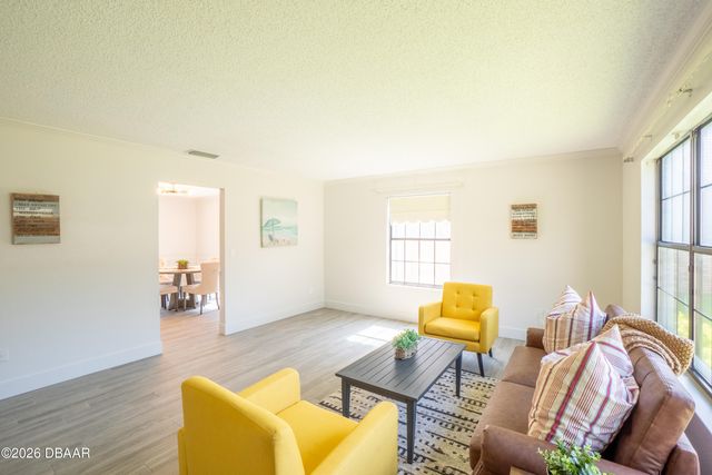 21 Fox Hollow Drive, Ormond Beach, FL 32174