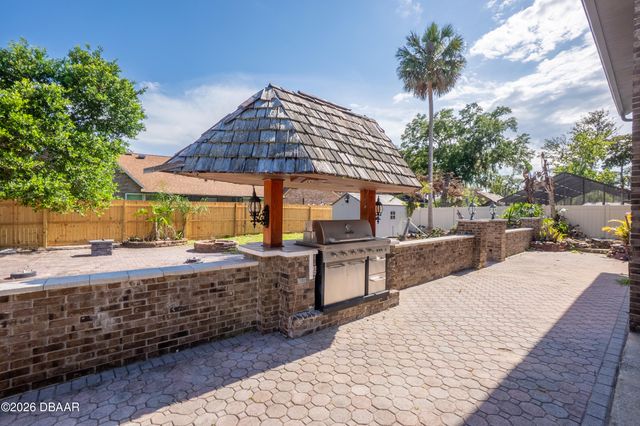 21 Fox Hollow Drive, Ormond Beach, FL 32174