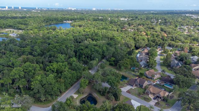 21 Fox Hollow Drive, Ormond Beach, FL 32174