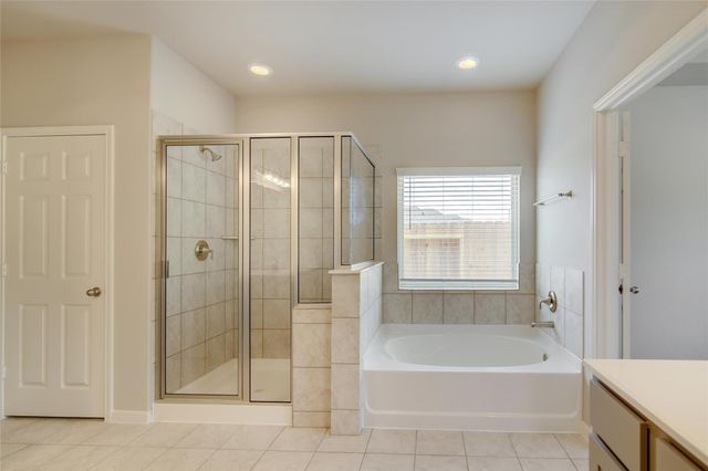 2514 Shallow Lake Lane, Iowa Colony, TX 77583