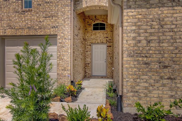 2514 Shallow Lake Lane, Iowa Colony, TX 77583