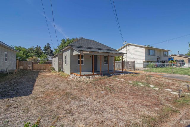907 N 7th St, Payette, ID 83661 property photo