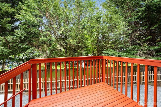 9211 64th Avenue Ct E, Puyallup, WA 98371