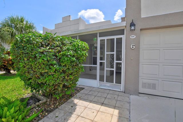 9095 Flynn Circle 6, Boca Raton, FL 33496