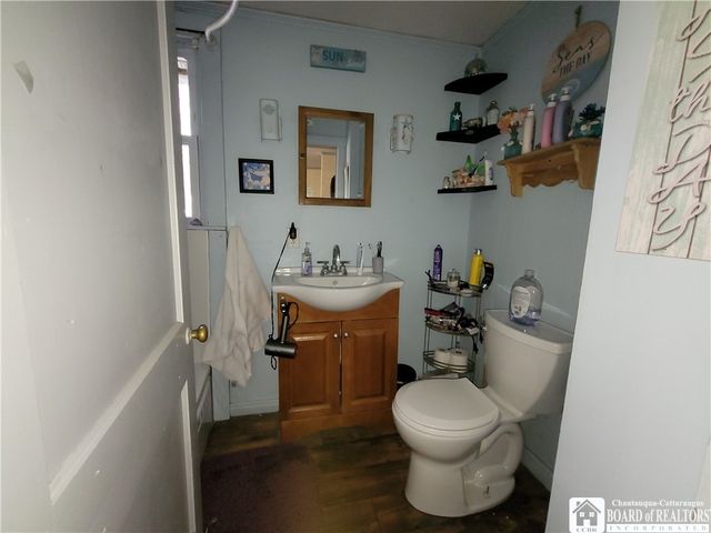 9 Genesee Street, Jamestown, NY 14701