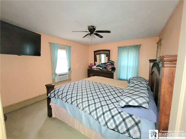 9 Genesee Street, Jamestown, NY 14701