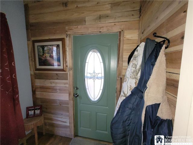 9 Genesee Street, Jamestown, NY 14701