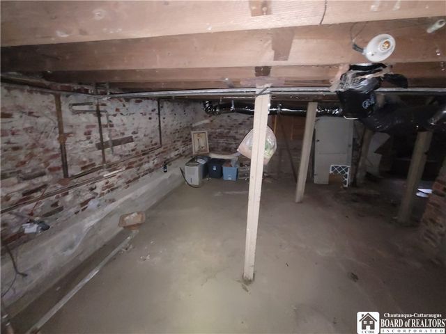 9 Genesee Street, Jamestown, NY 14701