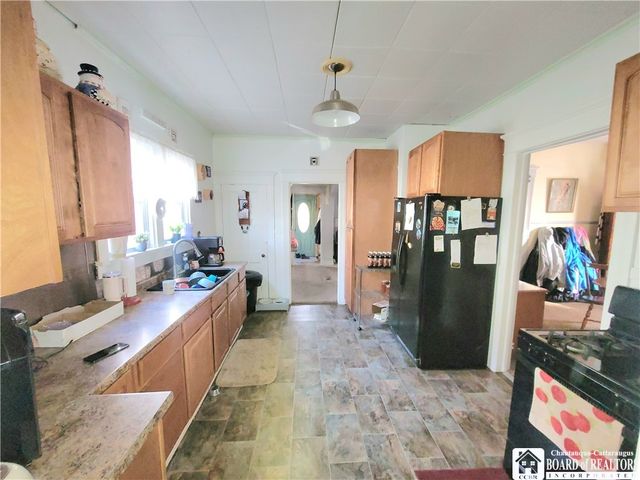 9 Genesee Street, Jamestown, NY 14701