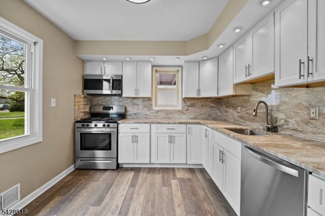 49 Louis Ave, Middlesex Boro, NJ 08846
