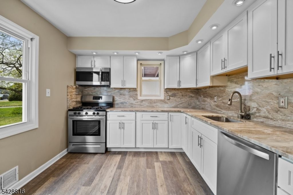 49 Louis Ave, Middlesex Boro, NJ 08846 — photo 5