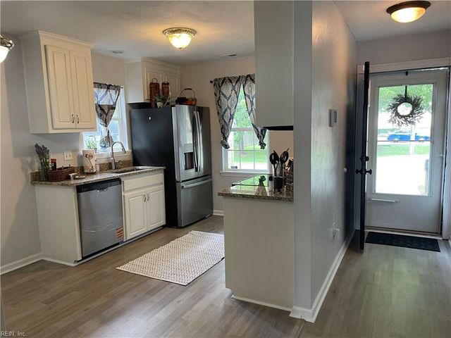 624 Post AVE, Chesapeake, VA 23324