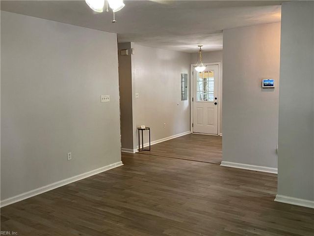 624 Post AVE, Chesapeake, VA 23324