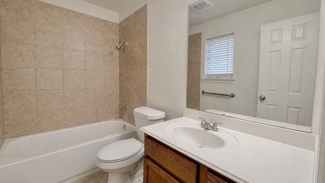 104 Evergreen CIR, Georgetown, TX 78626