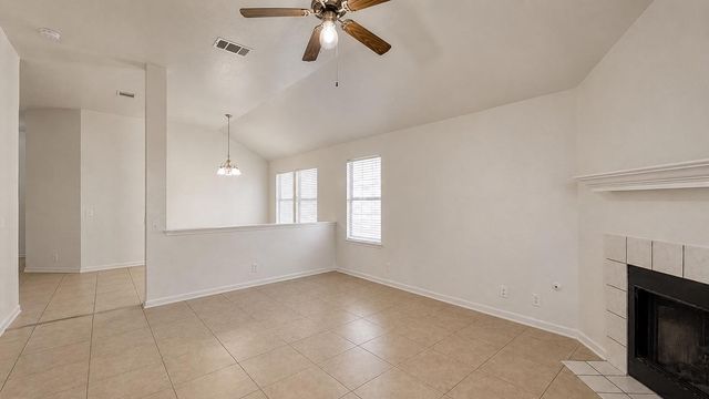 104 Evergreen CIR, Georgetown, TX 78626