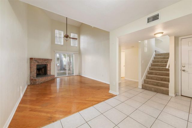 345 NW 48TH BOULEVARD K, Gainesville, FL 32607