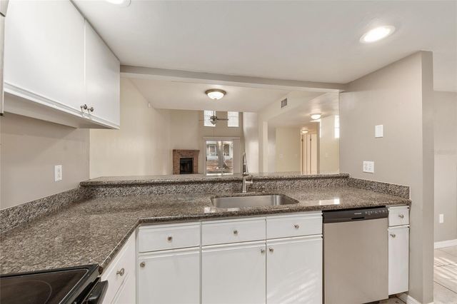 345 NW 48TH BOULEVARD K, Gainesville, FL 32607