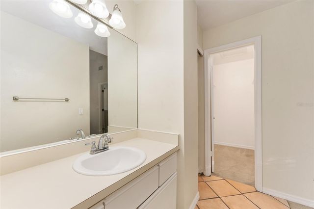 345 NW 48TH BOULEVARD K, Gainesville, FL 32607