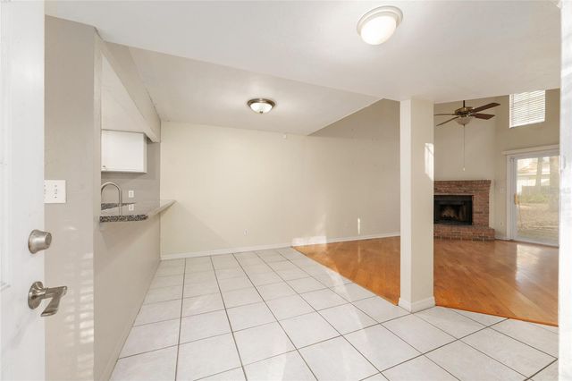 345 NW 48TH BOULEVARD K, Gainesville, FL 32607