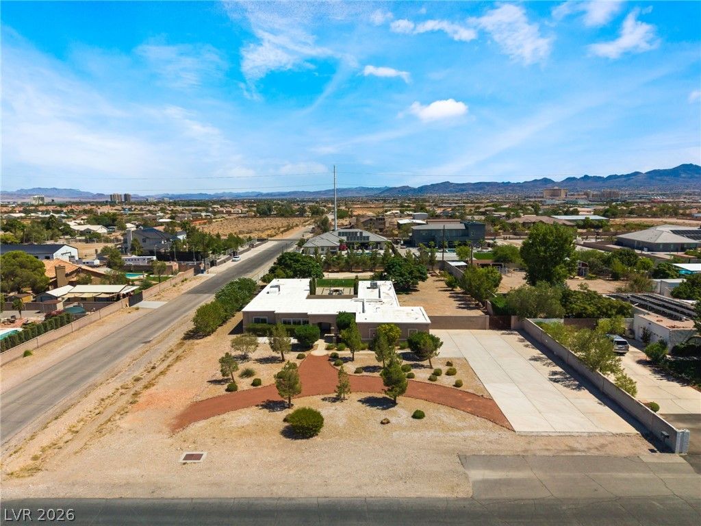 9120 Mohawk Street, Las Vegas, NV 89139 — exterior