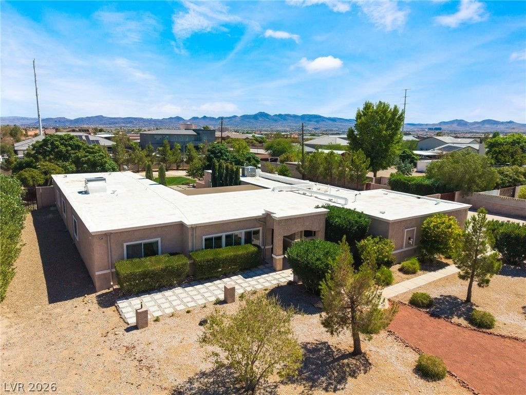9120 Mohawk Street, Las Vegas, NV 89139 — photo 3