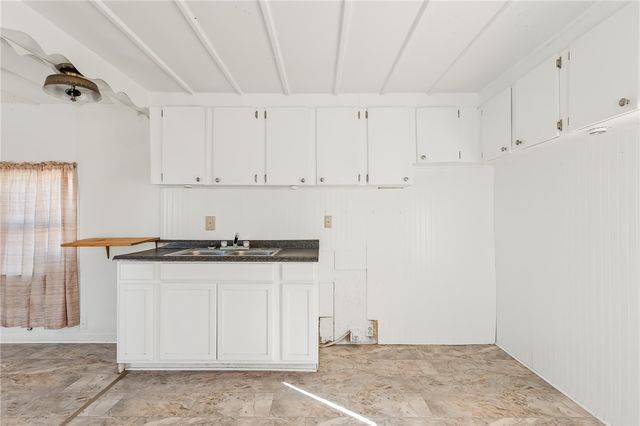 2096 E Hackamore Drive, Mohave Valley, AZ 86440